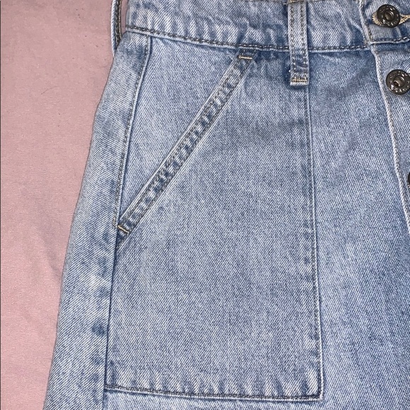 Cute Jean Skirt! - Picture 3 of 5